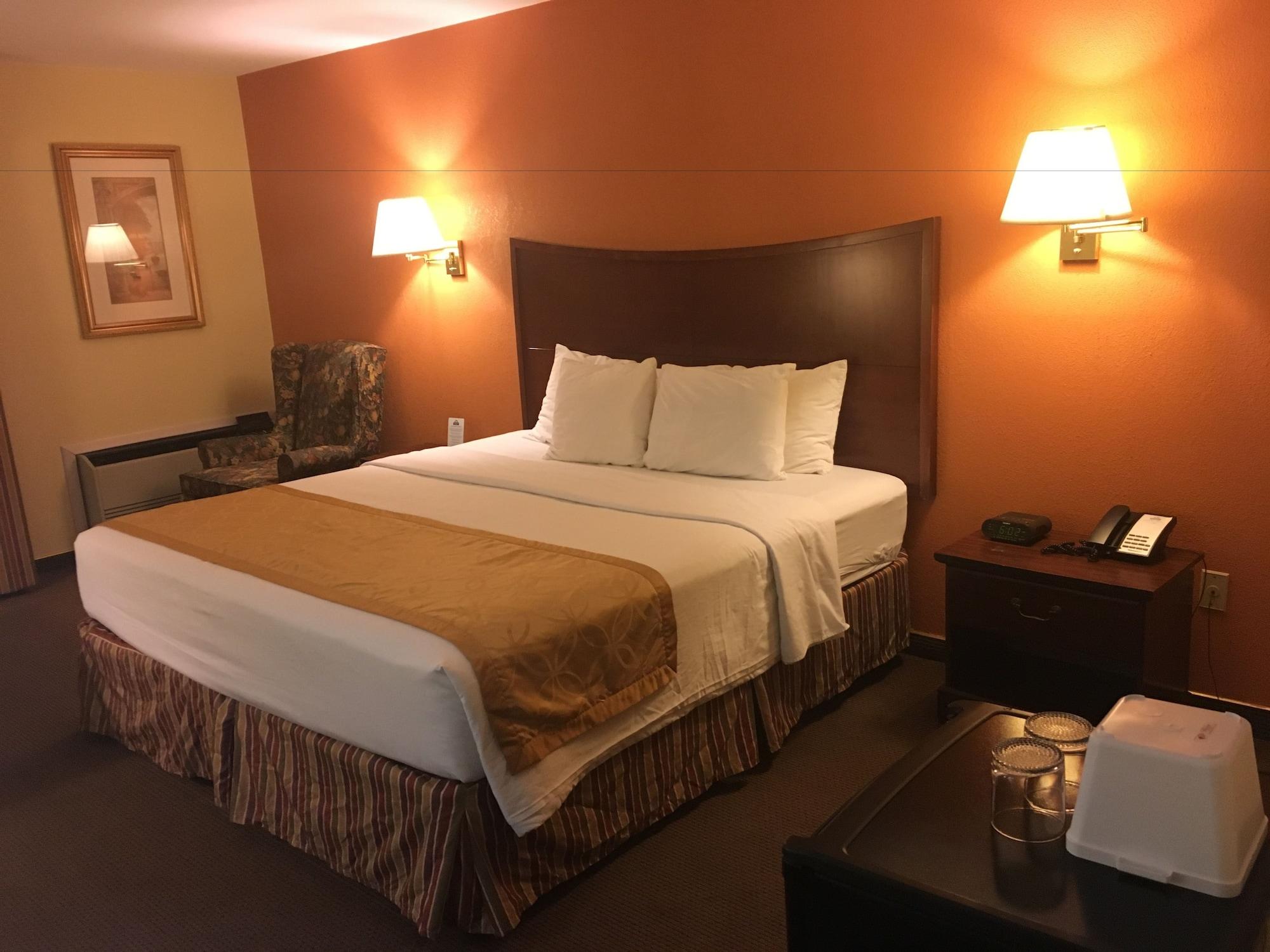 Days Inn & Suites By Wyndham Red Rock-Gallup Buitenkant foto